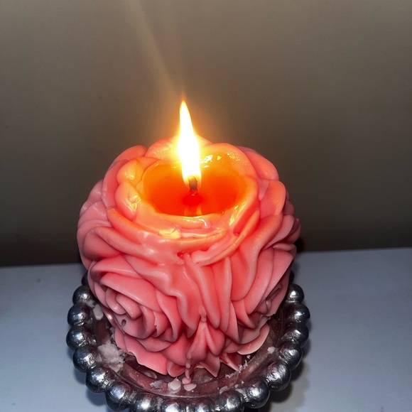 Roses Candle Pilar Roses that last Scented or Unscented - Picture 8 of 8